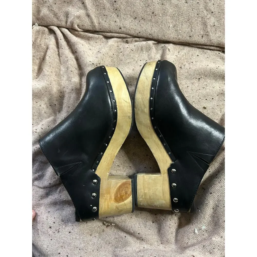 Chelsea & Violet Black Leather Wood Heel Clogs Women’s 10 Boho Retro